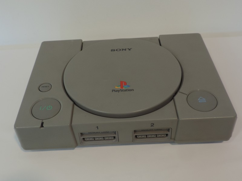 Playstation 1 console