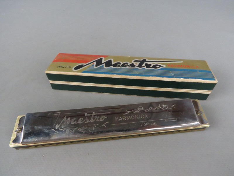 Vintage Maestro Harmonica