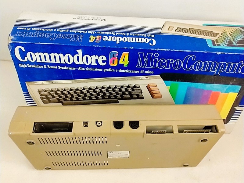 Commodore 64 set: C116 en Plus/4