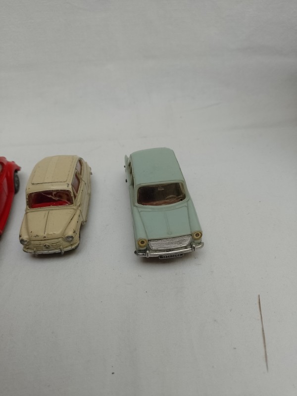 Lot vintage miniatuurautootjes