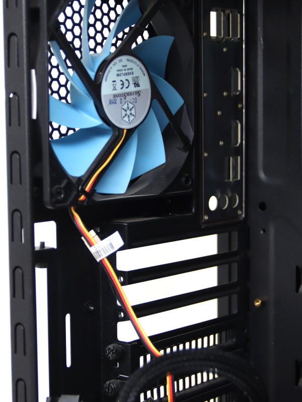 NVIDIA Cooler Master CM 690 II