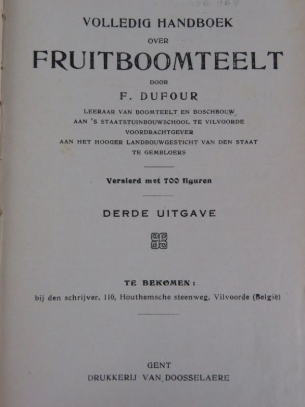 Vintage hardcover boek "Bolledig handboek over fruitboomteelt"