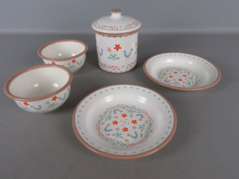 Emaille servies set