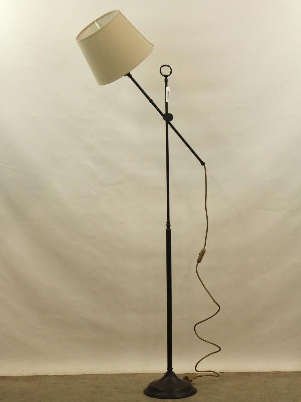 Hoge  staanlamp met flexibele arm