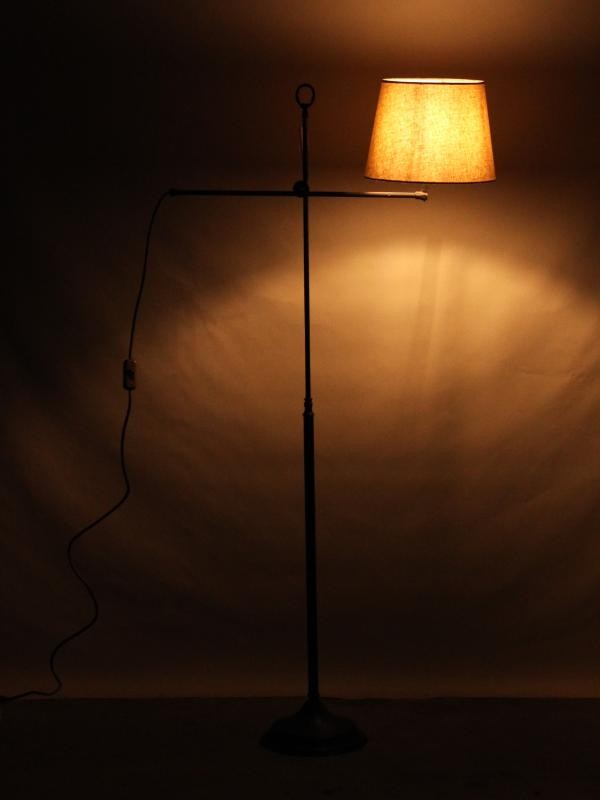 Hoge  staanlamp met flexibele arm