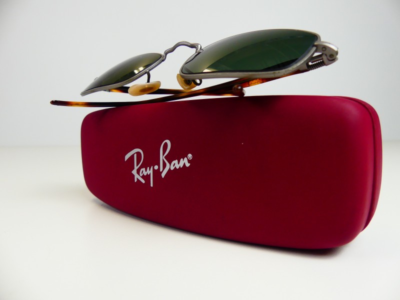 Ray-Ban zonnebril + brillendoos