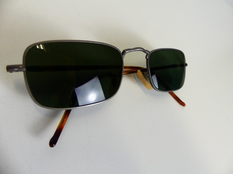 Ray-Ban zonnebril + brillendoos