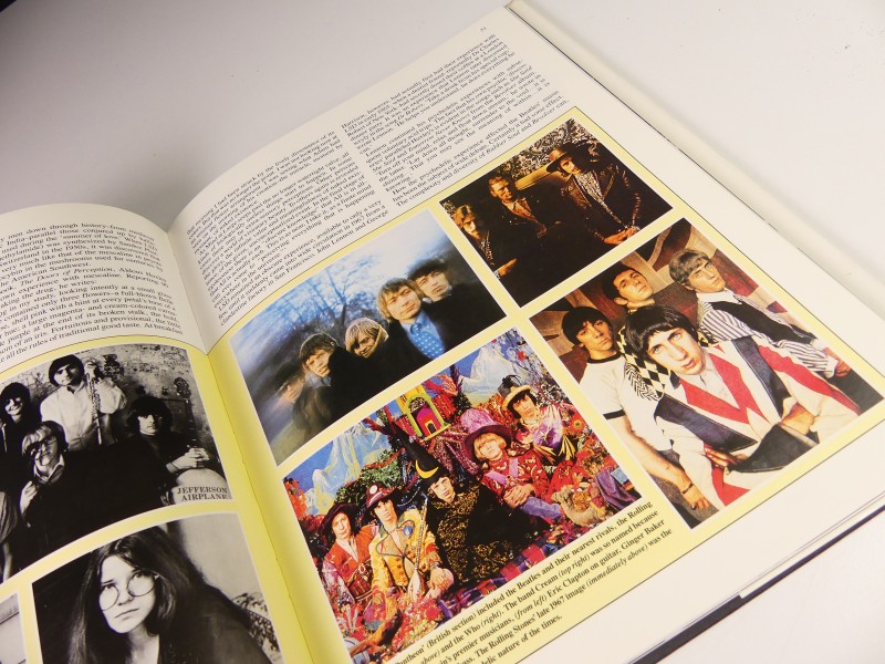 The Beatles boek - Bill Yenne en twee singles