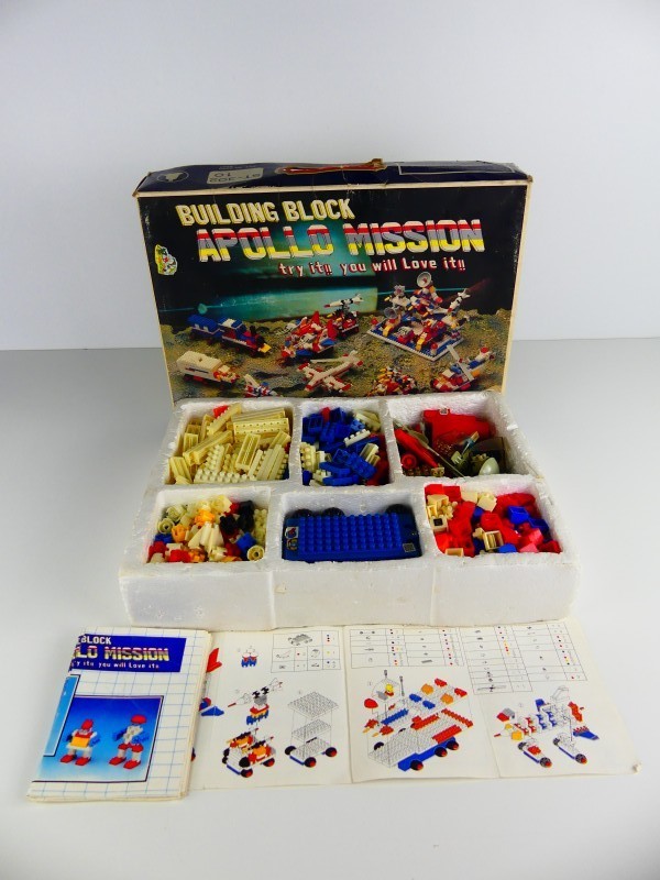 Spiel Steckbausteine Building Block Apollo Mission.