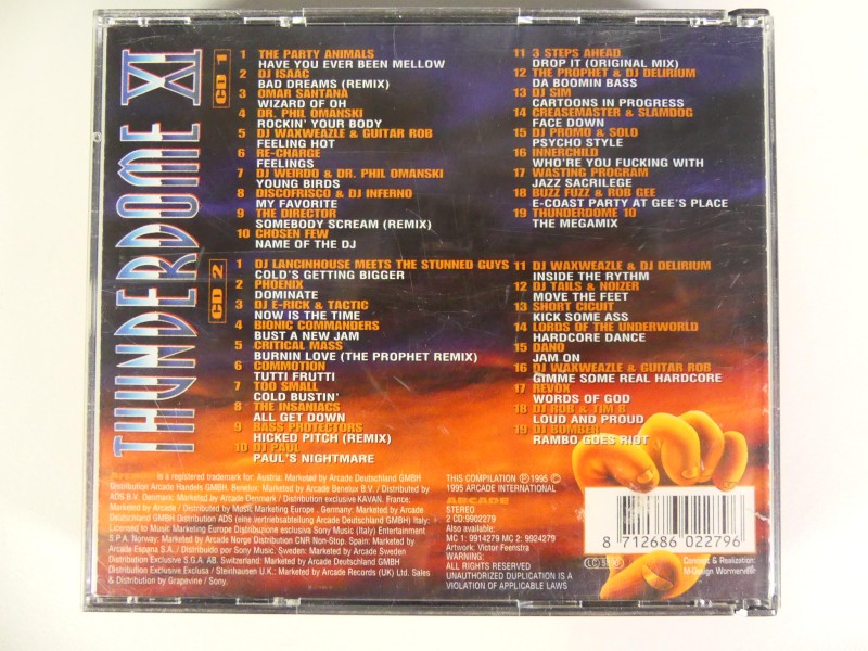 ID&T: Thunderdome CD's