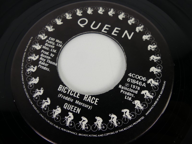 Single - Queen – Bicycle Race / Fat Bottomed Girls