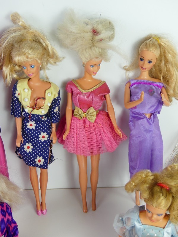 Vintage Barbie Koffer + poppen