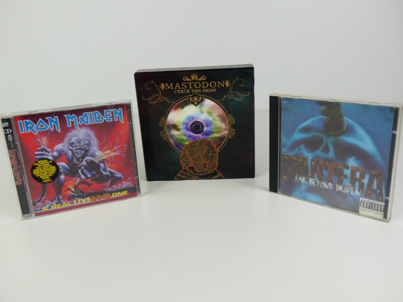 Lot metal CD's