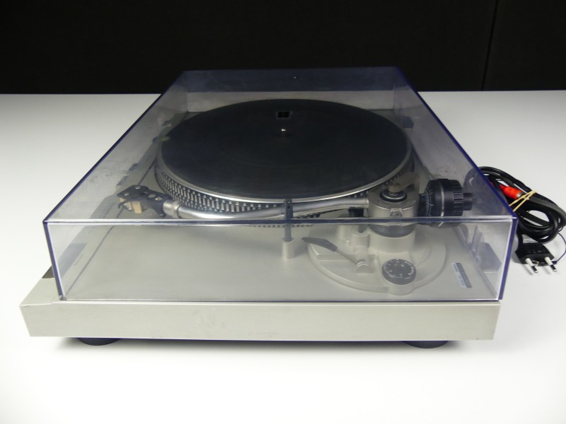 Technics SL-D3 Platenspeler