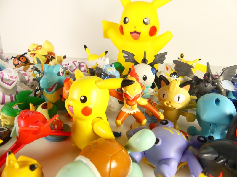 Lot Pokémon Figuren