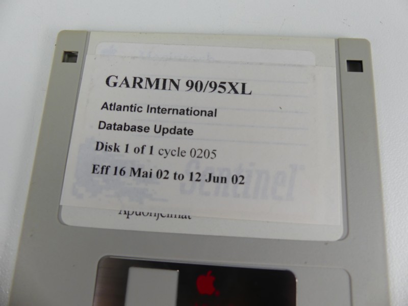 Garmin GPS 90