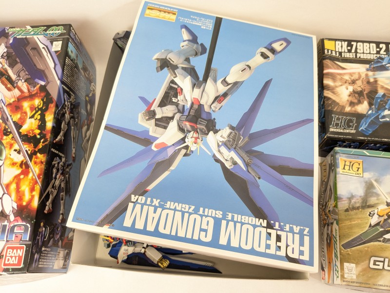 Gundam [LOT]