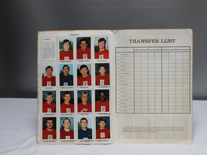 Verzamelalbum "Voetbalsterren Eerste Divisie 70/71 (Art. 970)