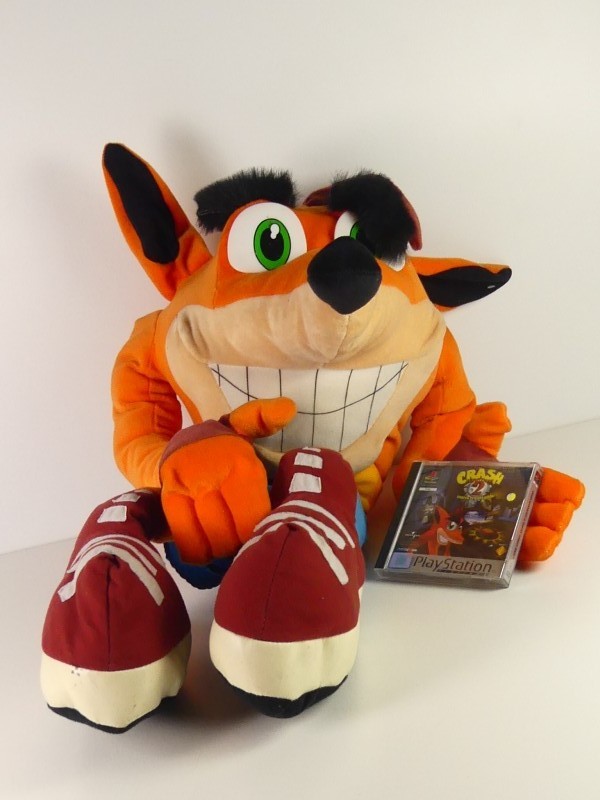 Crash Bandicoot plush + Playstation 1 Spel