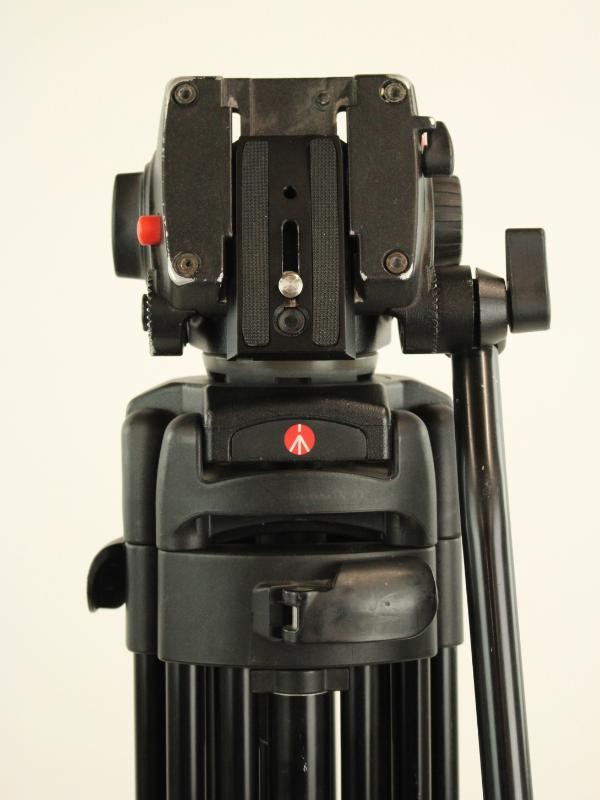 Manfrotto 546GBK Statief met 501HDV Statiefkop