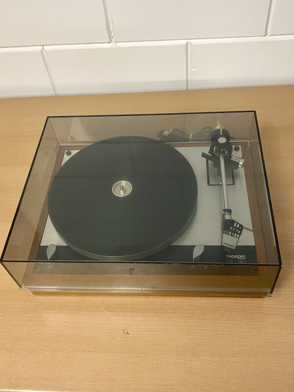 Thorens TD 160 platenspeler