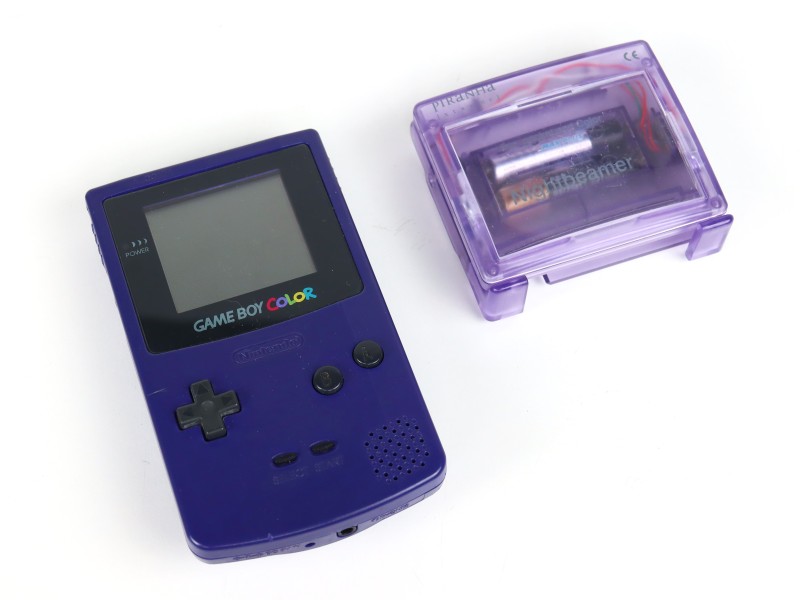 Nintendo Game Boy Color PAARS met Organizer