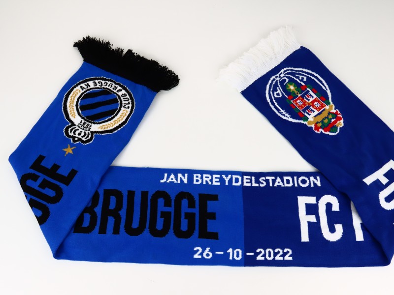 Lot van Club Brugge voetbalwedstrijdsjaals