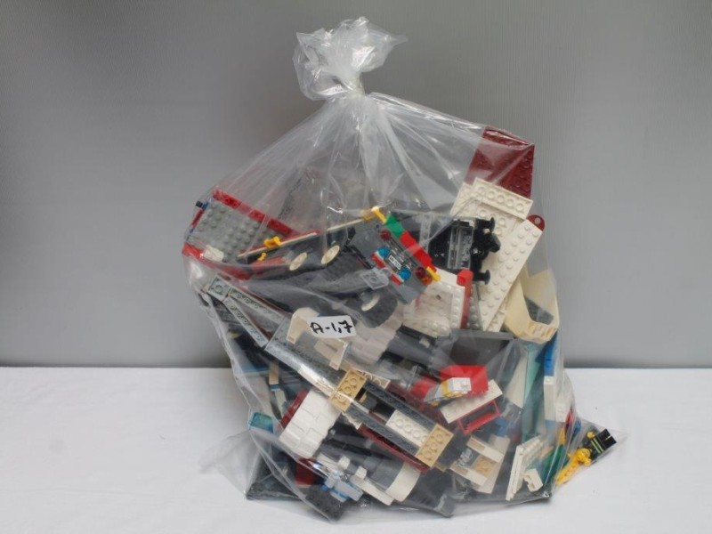 Lot Lego- Zak A- 1,7 kilo  (Art. 1025)