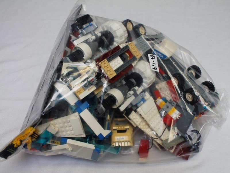 Lot Lego- Zak A- 1,7 kilo  (Art. 1025)