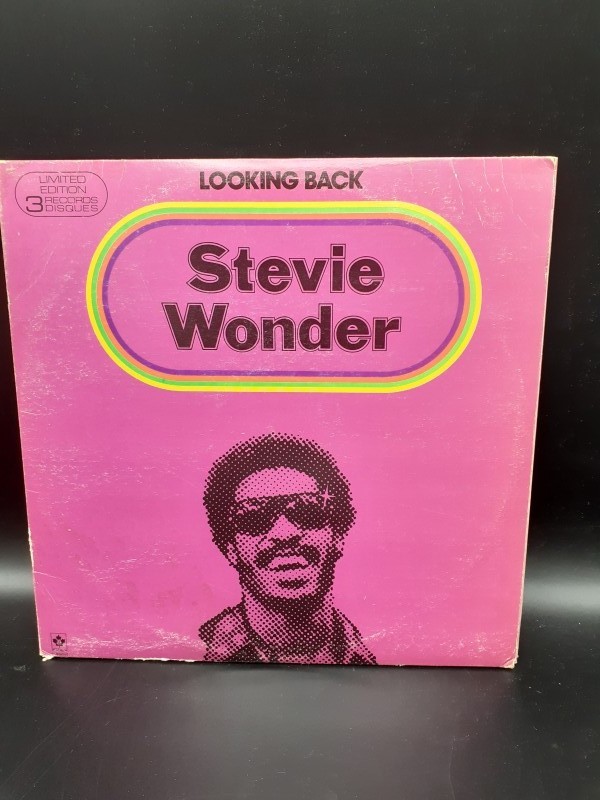 Driedubbele LP Stevie Wonder Looking Back LIMITED EDITION