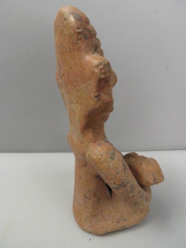 Terracotta beeld "Moeder en kind"