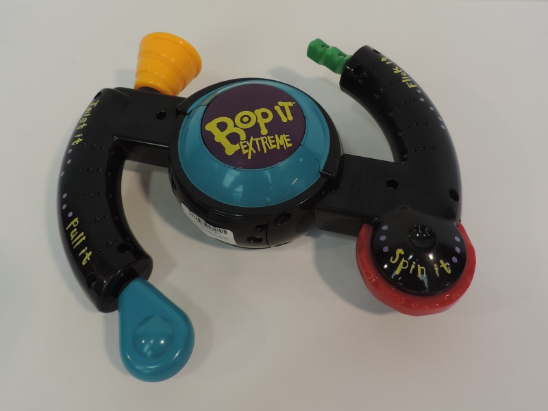 Spel Bop It Extreme