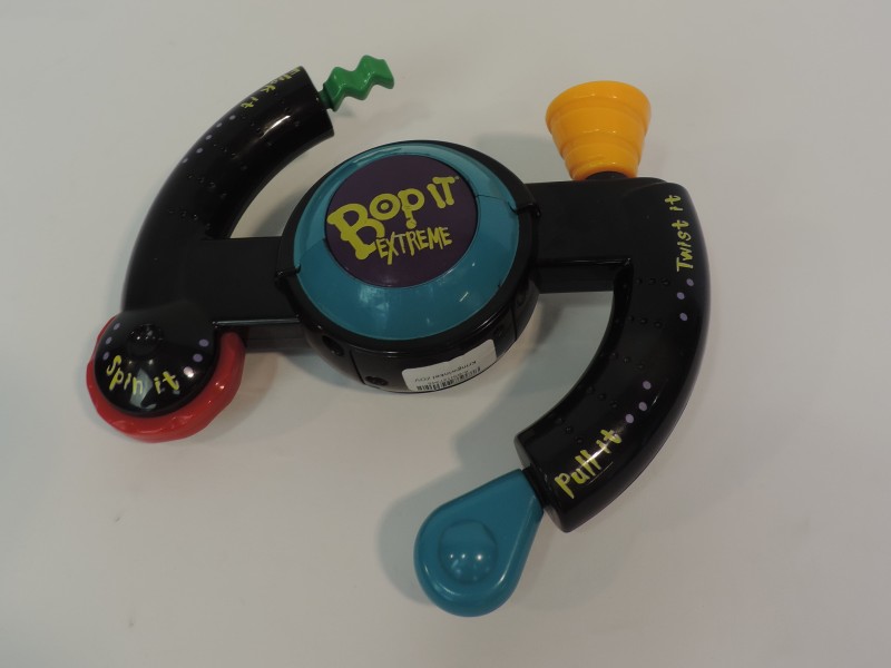 Spel Bop It Extreme