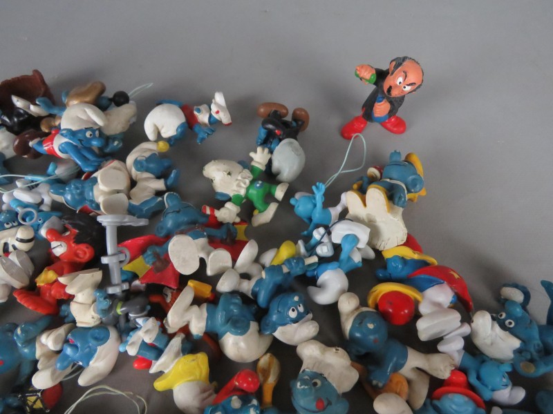 Lot vintage smurfen in koffertje