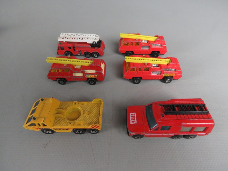 Lot van 30 stukken Matchbox auto's