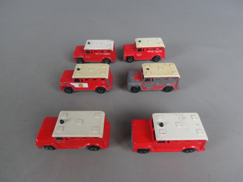 Lot van 30 stukken Matchbox auto's