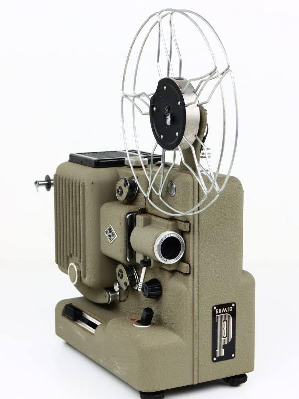 EUMIG WIEN P8 cineprojector