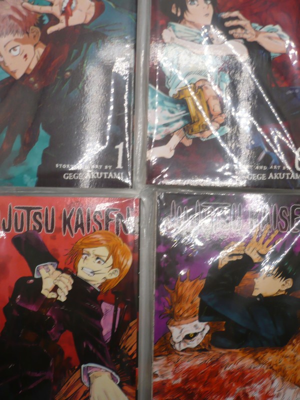 16 Jujutsu Kaisen strips