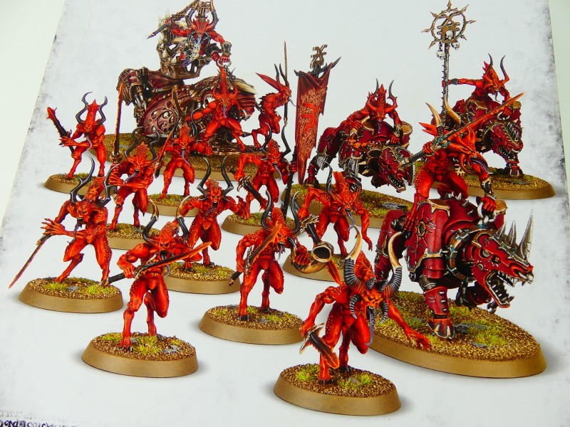 2 dozen van Warhammer Age Of Sigmar - Daemons Of Khorne