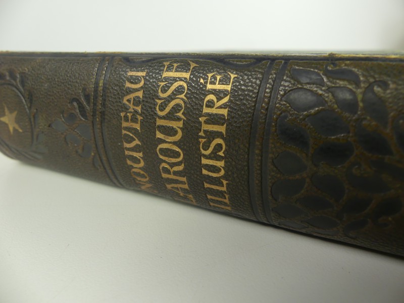 Encyclopedie - Nouveau Larousse illustré ''Supplement''