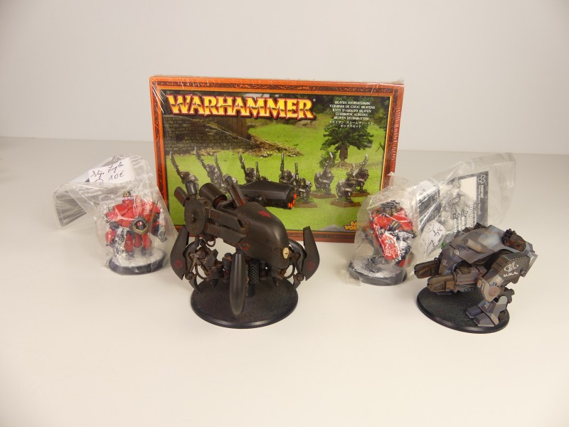 Doos vol Warhammer figuurtjes