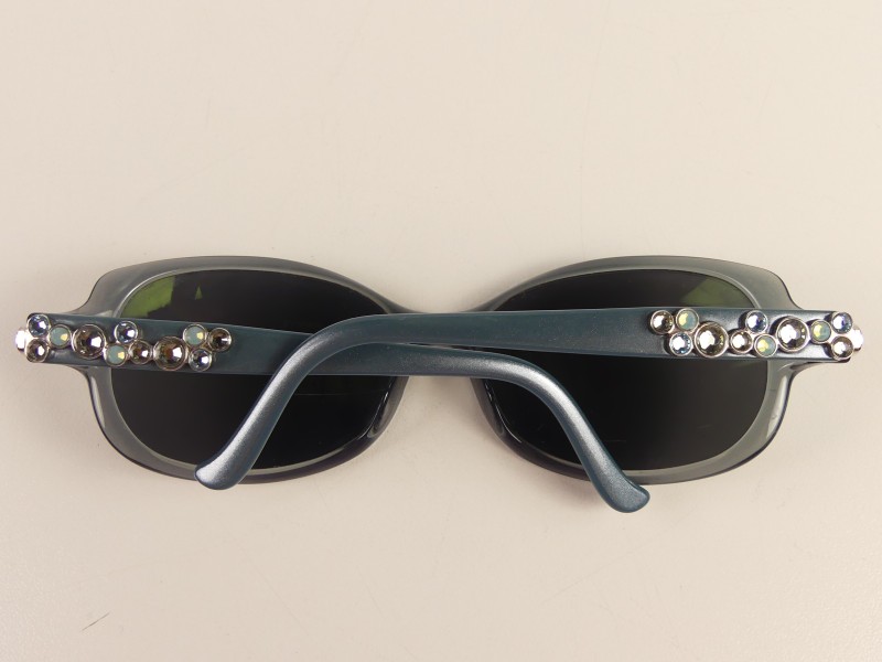 Lot zonnebrillen - Swarovski, Arnette, Einstoffen