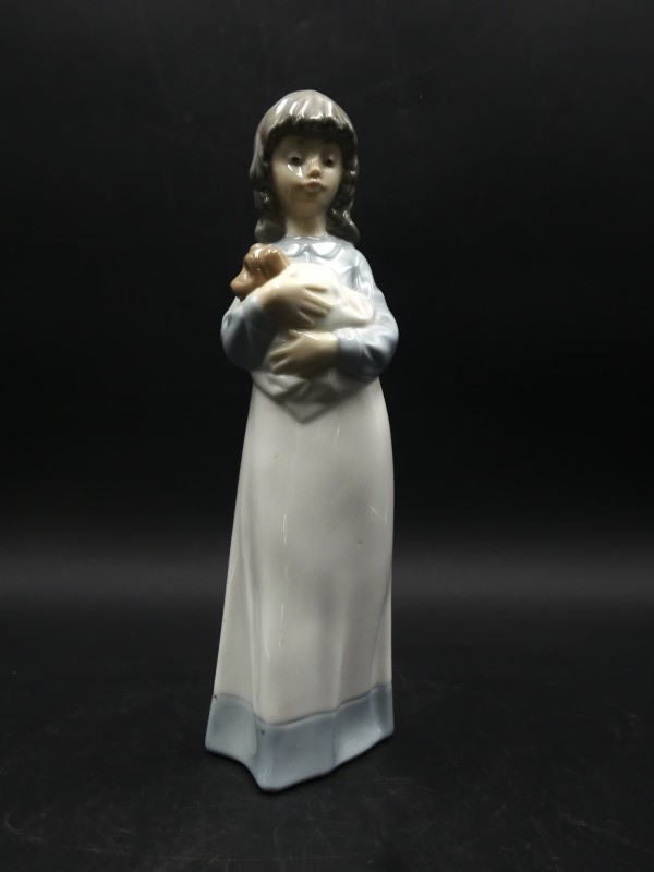 2 Lladro Nao beeldjes meisje met hondje