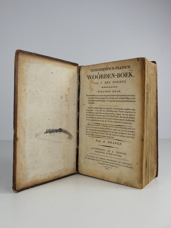 Antiquariaat - Woordenboek door J. Des Roches uit 1832