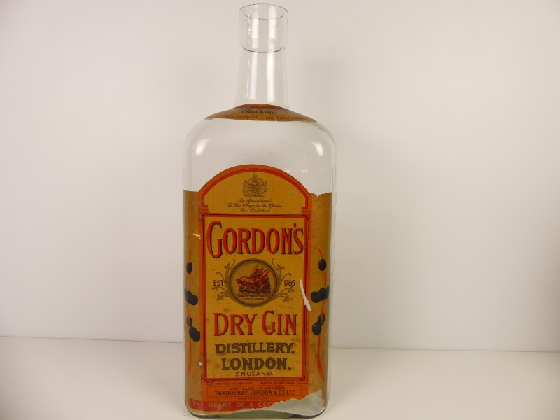 Decoratie of verzamelobject - Gordon's Dry Gin fles