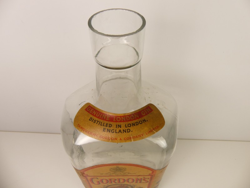 Decoratie of verzamelobject - Gordon's Dry Gin fles