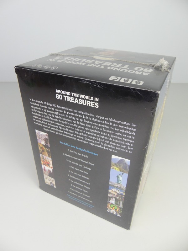 DVD box Around the world in 80 treasures 2005