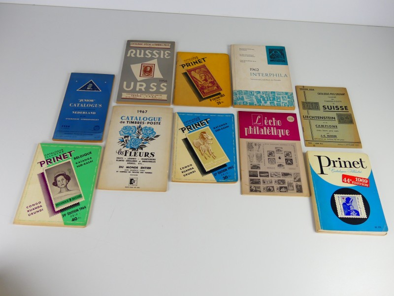 Filatelie - Vintage postzegelboeken+literatuur