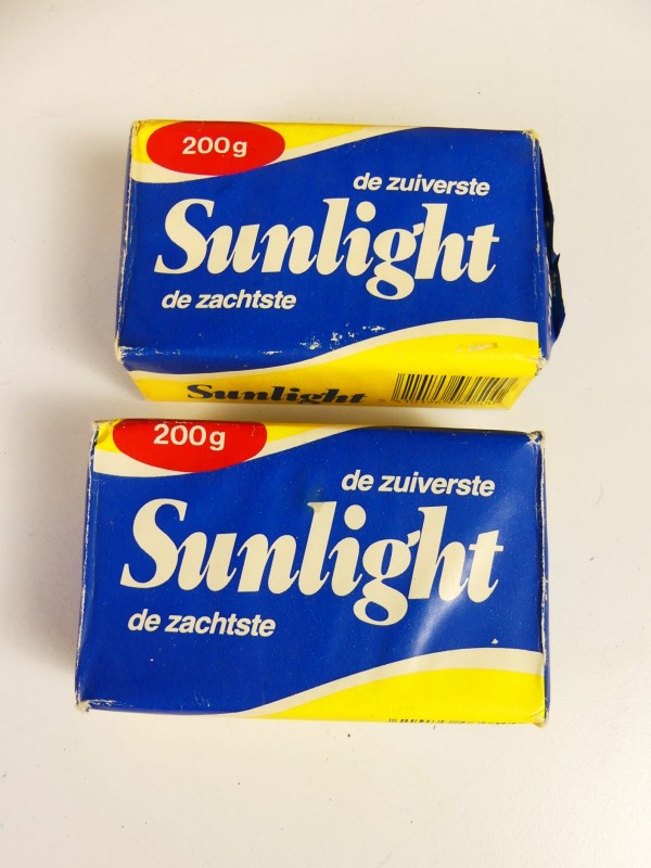 Vintage Sunlight zeep collectie van vier soorten