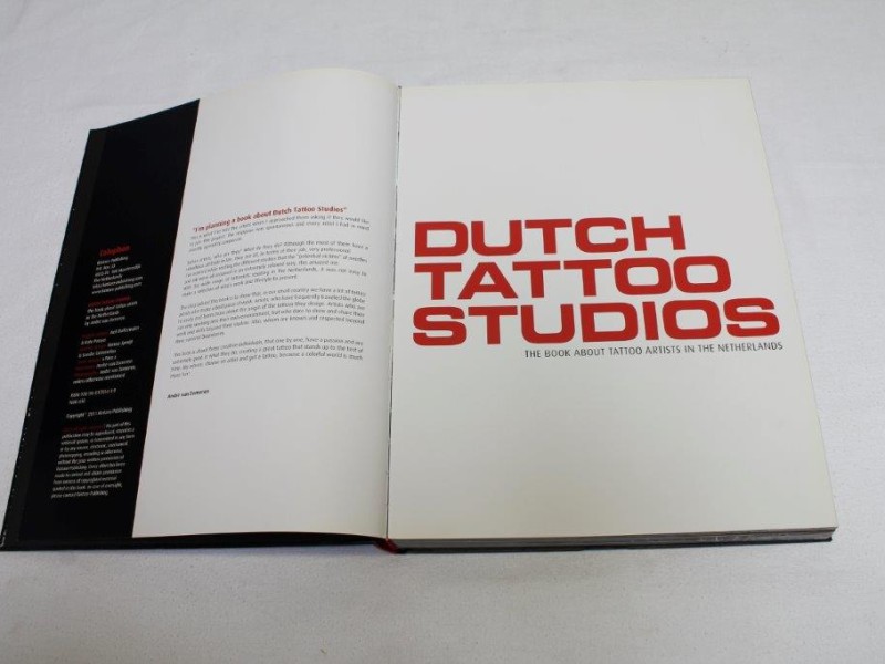 Boek: Dutch Tattoo Studios  (Art.1030)